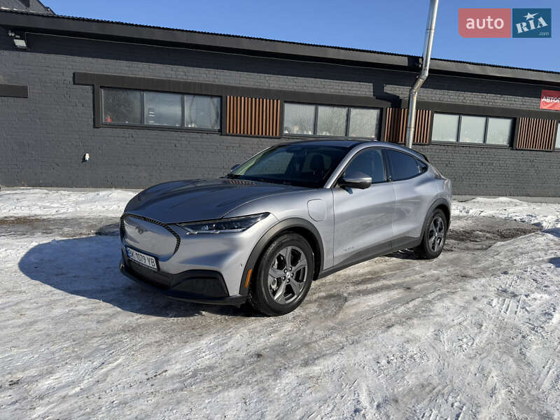 Ford Mustang Mach-E 2021