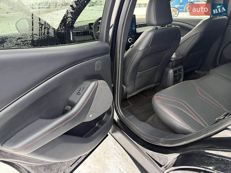 Внедорожник / Кроссовер Ford Mustang Mach-E 2021 в Калуше фото 10 Внедорожник / Кроссовер Ford Mustang Mach-E 2021 в Калуше