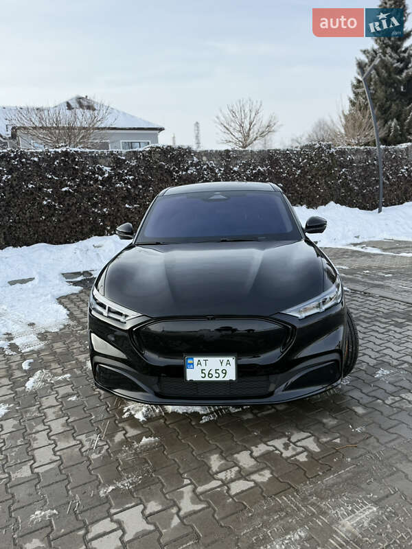 Позашляховик / Кросовер Ford Mustang Mach-E 2023 в Івано-Франківську