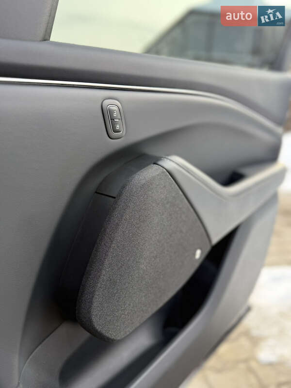 Позашляховик / Кросовер Ford Mustang Mach-E 2023 в Івано-Франківську