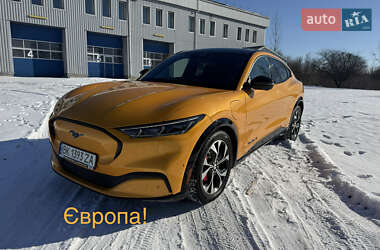 Позашляховик / Кросовер Ford Mustang Mach-E 2022 в Рівному