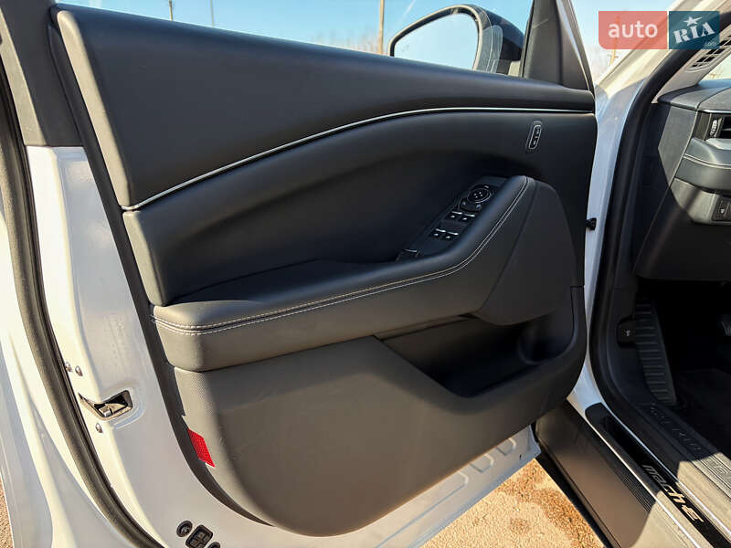 Внедорожник / Кроссовер Ford Mustang Mach-E 2021 в Калуше фото 18 Внедорожник / Кроссовер Ford Mustang Mach-E 2021 в Калуше