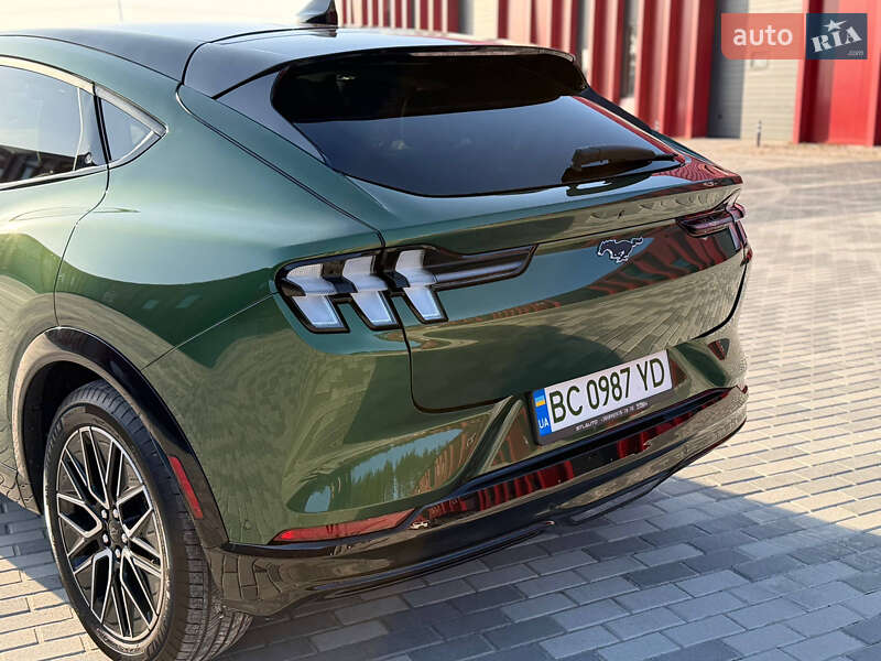 Позашляховик / Кросовер Ford Mustang Mach-E 2024 в Львові