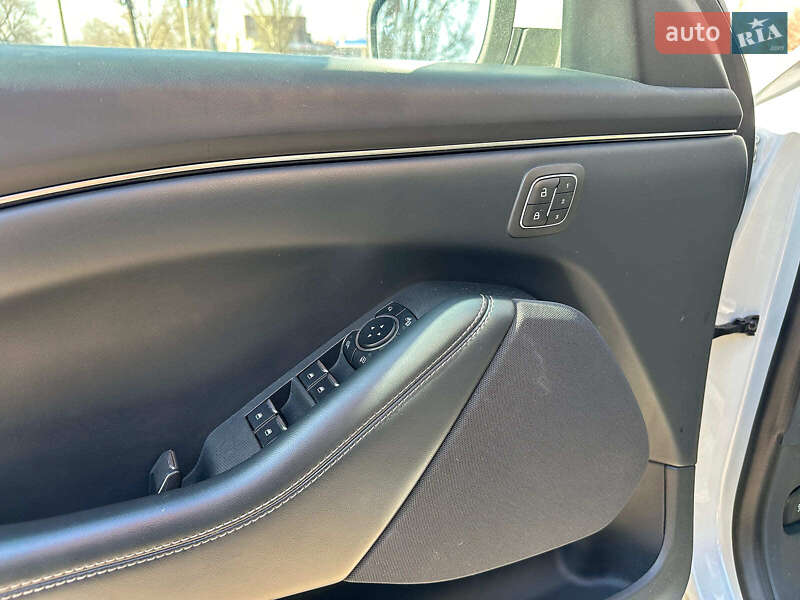 Внедорожник / Кроссовер Ford Mustang Mach-E 2021 в Запорожье