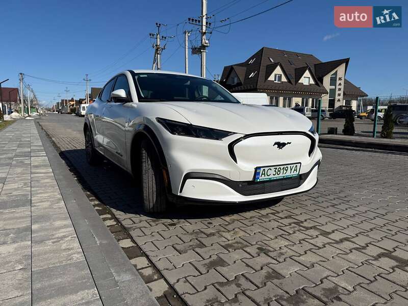 Внедорожник / Кроссовер Ford Mustang Mach-E 2024 в Луцке