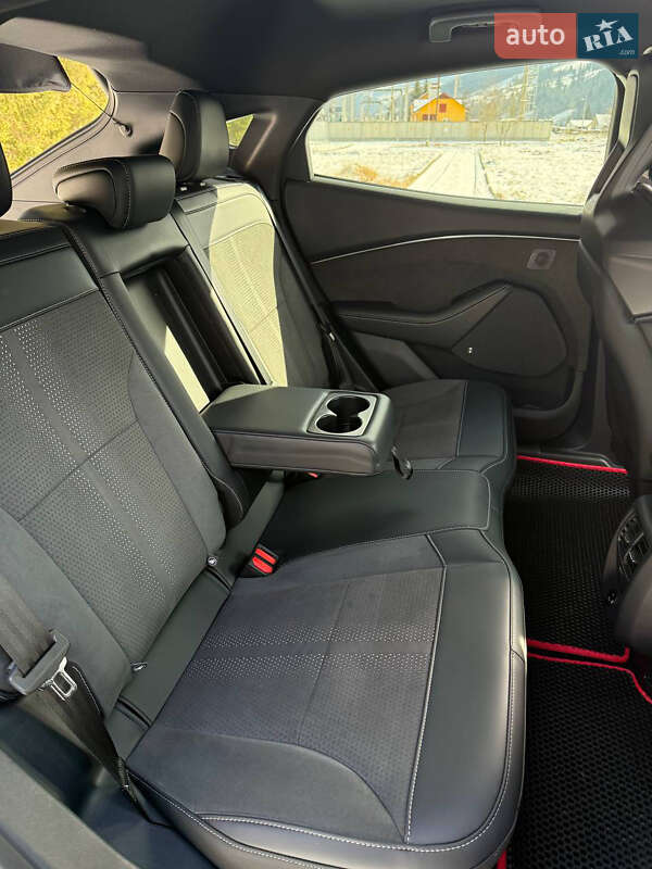 Позашляховик / Кросовер Ford Mustang Mach-E 2022 в Верховині