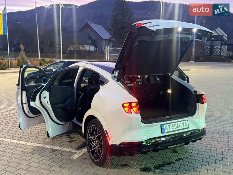 Внедорожник / Кроссовер Ford Mustang Mach-E 2021 в Делятине фото 16 Внедорожник / Кроссовер Ford Mustang Mach-E 2021 в Делятине