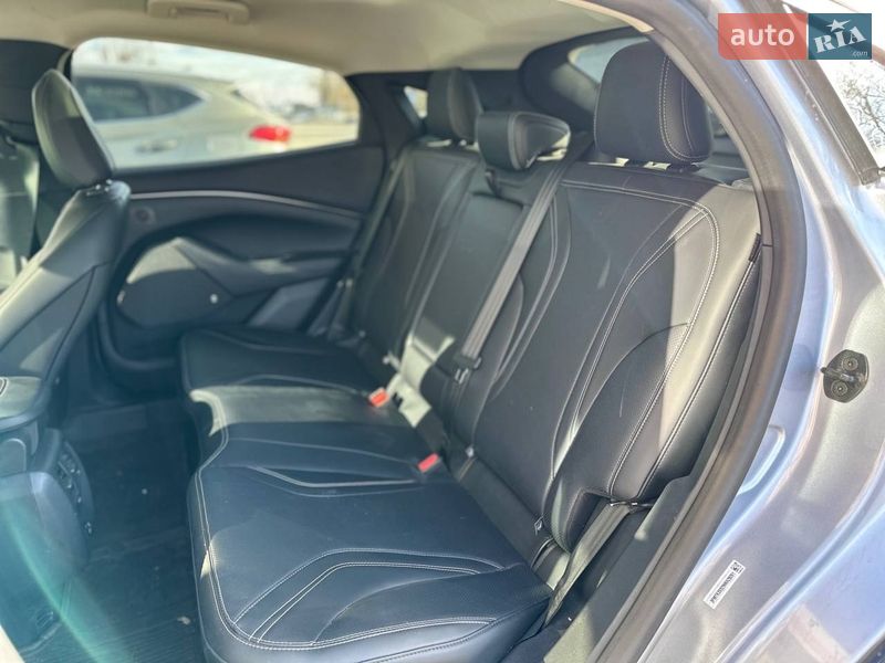 Внедорожник / Кроссовер Ford Mustang Mach-E 2022 в Киеве