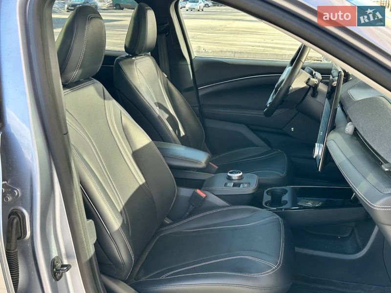 Внедорожник / Кроссовер Ford Mustang Mach-E 2022 в Киеве