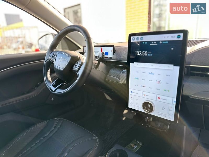 Внедорожник / Кроссовер Ford Mustang Mach-E 2022 в Киеве