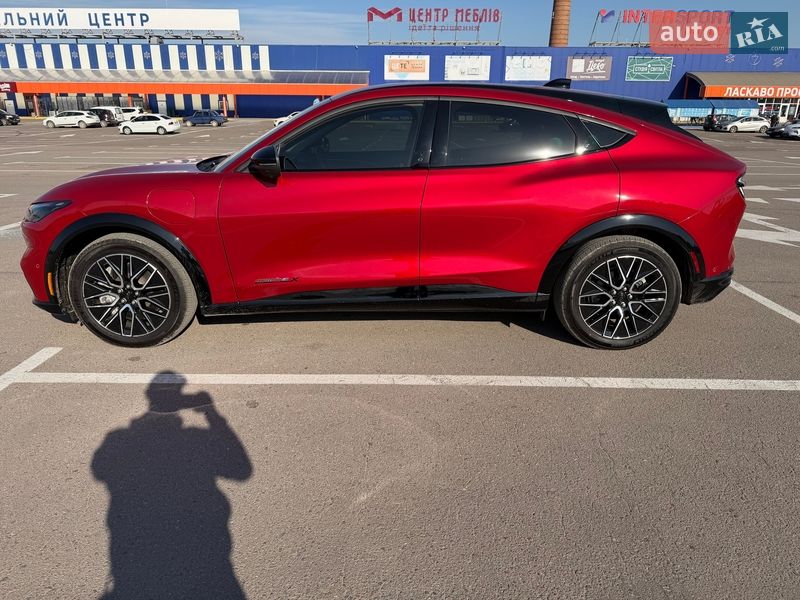 Внедорожник / Кроссовер Ford Mustang Mach-E 2024 в Львове