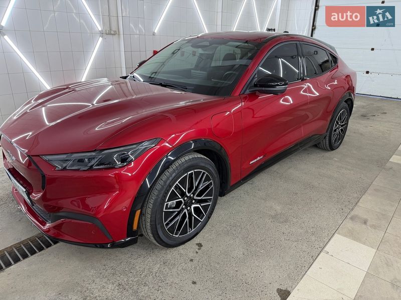 Внедорожник / Кроссовер Ford Mustang Mach-E 2024 в Львове