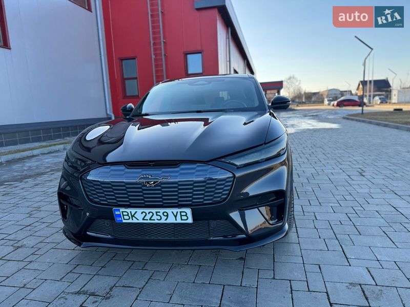 Позашляховик / Кросовер Ford Mustang Mach-E 2021 в Рівному фото 18 Позашляховик / Кросовер Ford Mustang Mach-E 2021 в Рівному