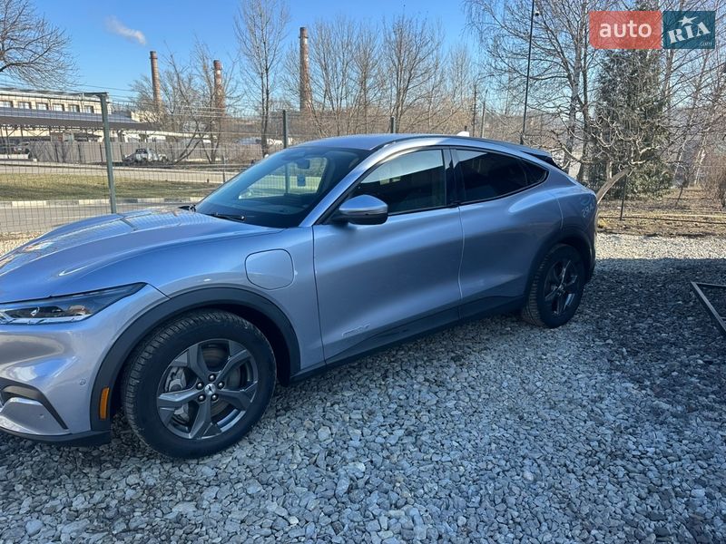 Внедорожник / Кроссовер Ford Mustang Mach-E 2022 в Черновцах