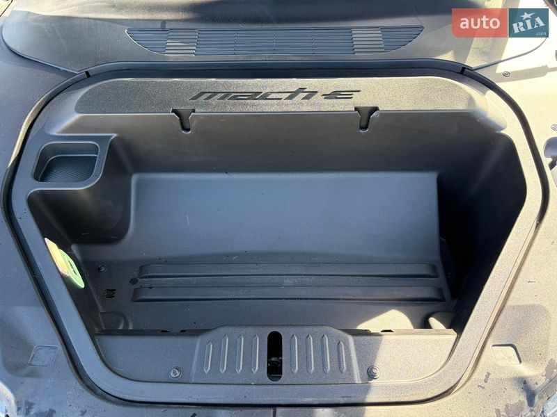 Внедорожник / Кроссовер Ford Mustang Mach-E 2025 в Валках