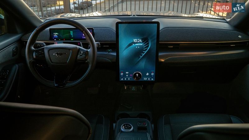 Внедорожник / Кроссовер Ford Mustang Mach-E 2023 в Кременчуге