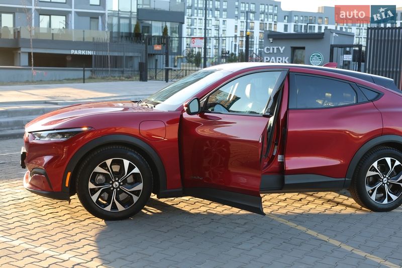 Внедорожник / Кроссовер Ford Mustang Mach-E 2022 в Черкассах фото 10 Внедорожник / Кроссовер Ford Mustang Mach-E 2022 в Черкассах