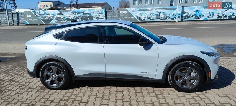 Внедорожник / Кроссовер Ford Mustang Mach-E 2023 в Киеве фото 4 Внедорожник / Кроссовер Ford Mustang Mach-E 2023 в Киеве