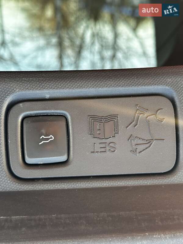 Внедорожник / Кроссовер Ford Mustang Mach-E 2020 в Белогородке