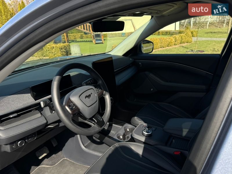 Позашляховик / Кросовер Ford Mustang Mach-E 2022 в Жовкві