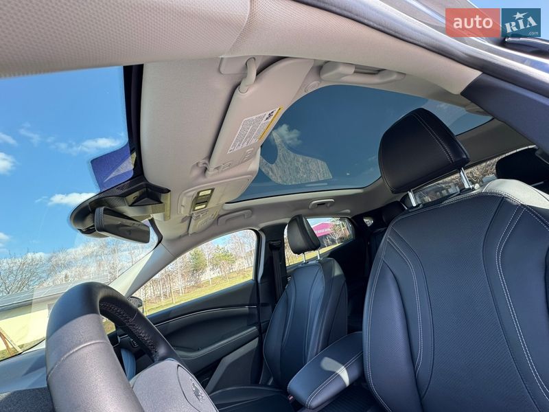 Позашляховик / Кросовер Ford Mustang Mach-E 2022 в Жовкві