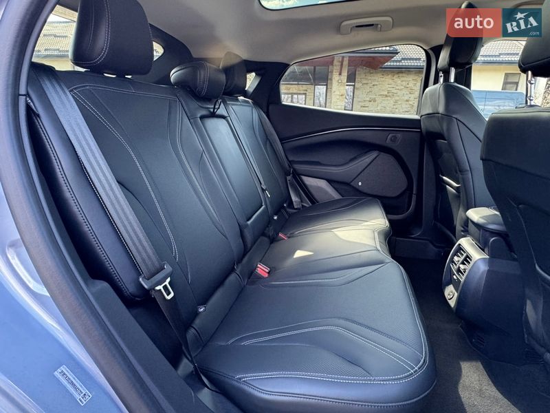 Позашляховик / Кросовер Ford Mustang Mach-E 2022 в Жовкві