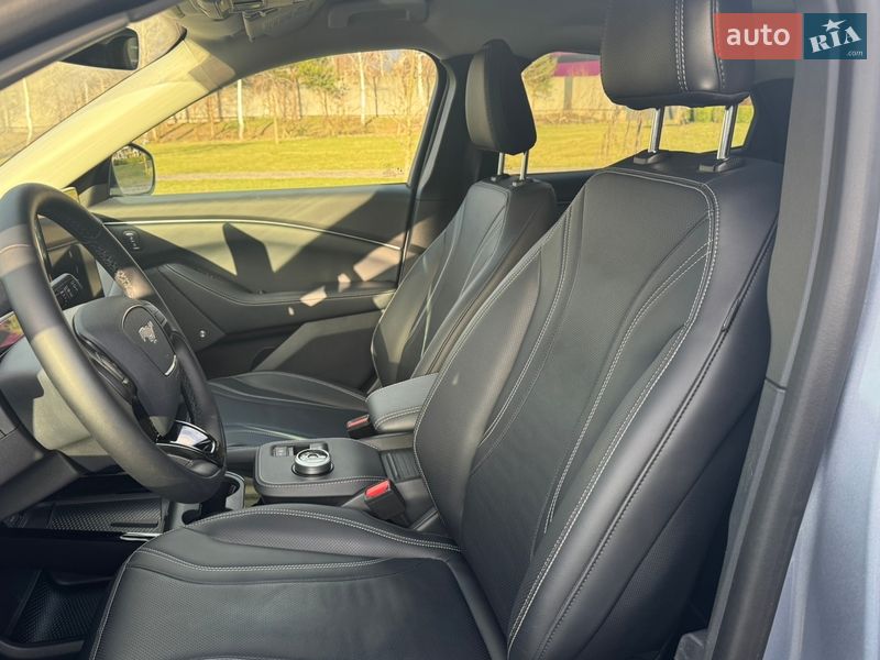Позашляховик / Кросовер Ford Mustang Mach-E 2022 в Жовкві