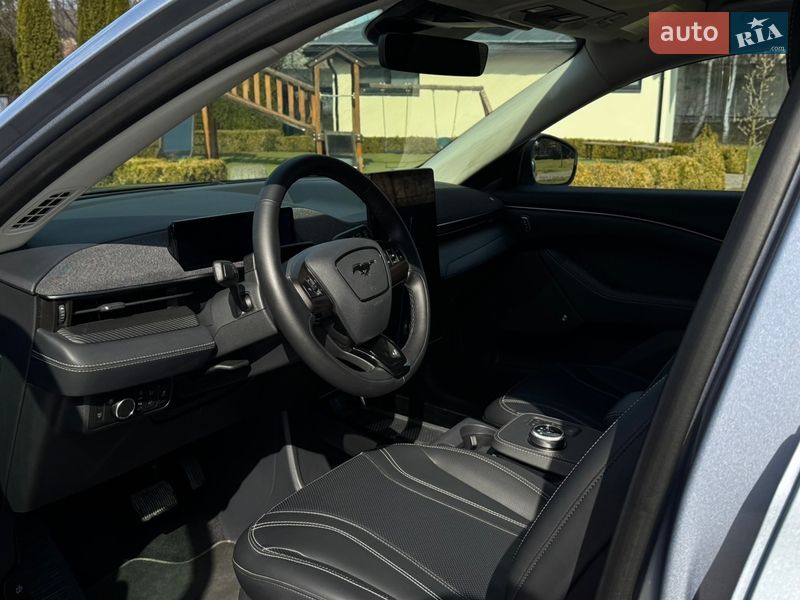 Позашляховик / Кросовер Ford Mustang Mach-E 2022 в Жовкві