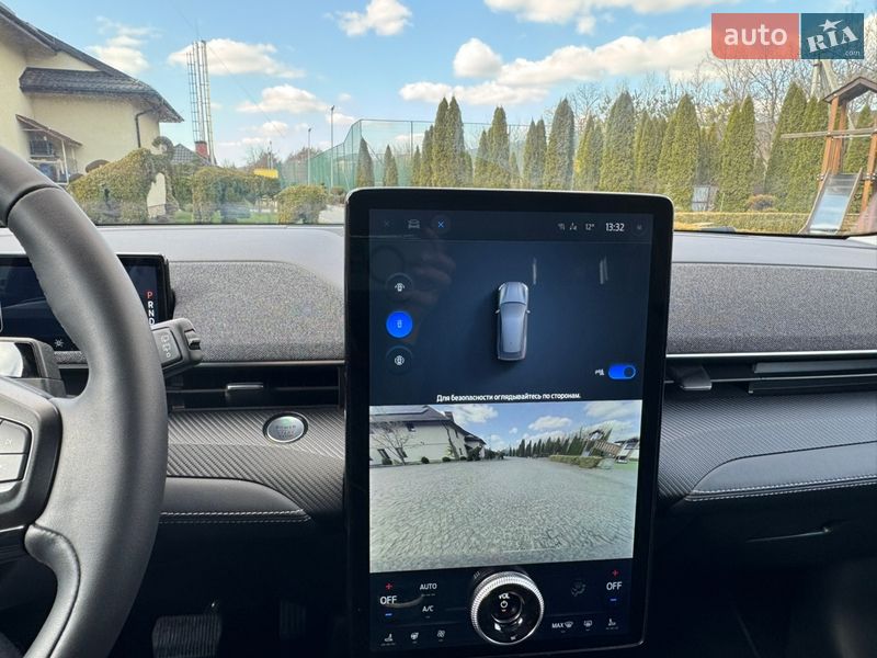 Позашляховик / Кросовер Ford Mustang Mach-E 2022 в Жовкві