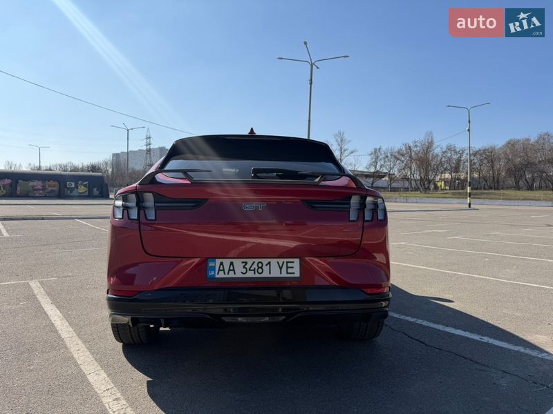 Позашляховик / Кросовер Ford Mustang Mach-E 2021 в Києві