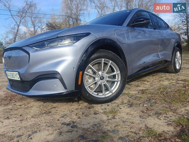 Внедорожник / Кроссовер Ford Mustang Mach-E 2022 в Киеве