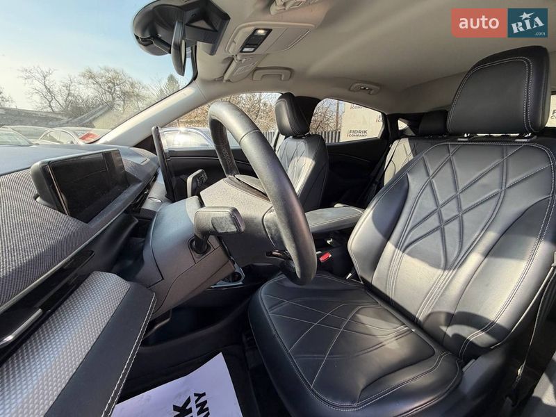 Внедорожник / Кроссовер Ford Mustang Mach-E 2022 в Луцке