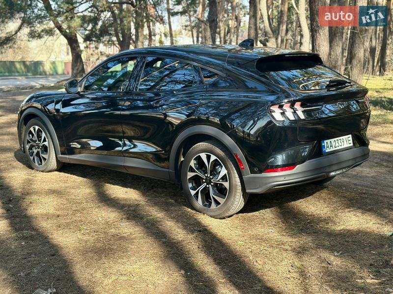 Позашляховик / Кросовер Ford Mustang Mach-E 2024 в Києві