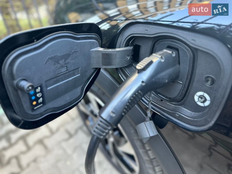 Позашляховик / Кросовер Ford Mustang Mach-E 2024 в Києві