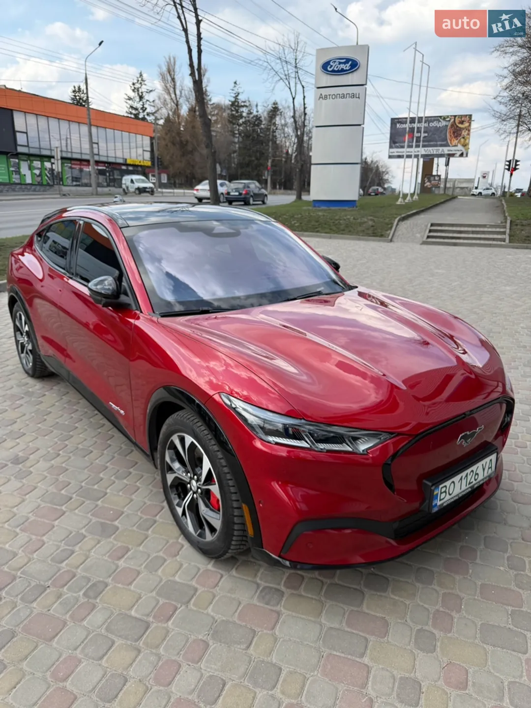 2021 Ford Mustang Mach-E - мініатюра 2
