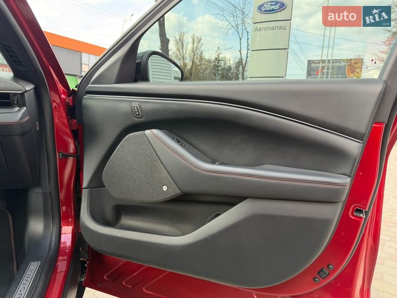 Внедорожник / Кроссовер Ford Mustang Mach-E 2021 в Тернополе