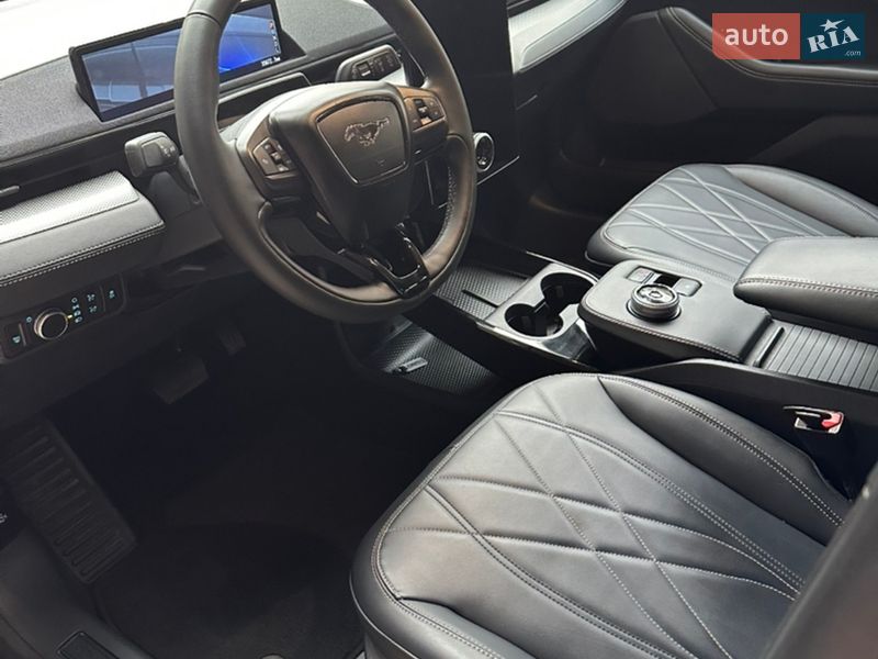 Внедорожник / Кроссовер Ford Mustang Mach-E 2022 в Ивано-Франковске