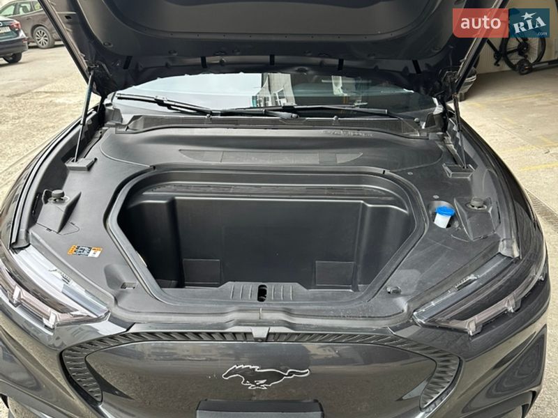 Внедорожник / Кроссовер Ford Mustang Mach-E 2022 в Ивано-Франковске