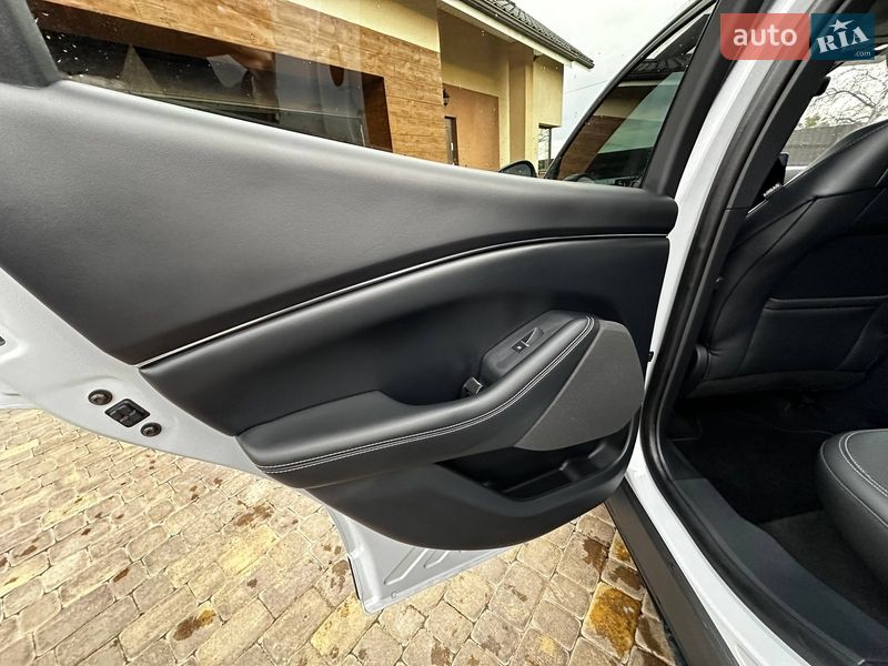 Позашляховик / Кросовер Ford Mustang Mach-E 2023 в Луцьку