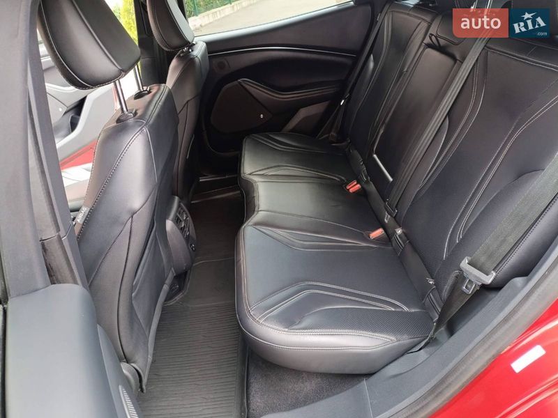 Позашляховик / Кросовер Ford Mustang Mach-E 2022 в Рівному фото 17 Позашляховик / Кросовер Ford Mustang Mach-E 2022 в Рівному