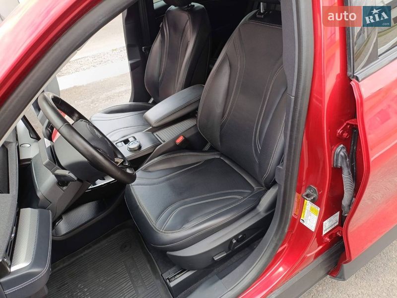 Позашляховик / Кросовер Ford Mustang Mach-E 2022 в Рівному фото 22 Позашляховик / Кросовер Ford Mustang Mach-E 2022 в Рівному