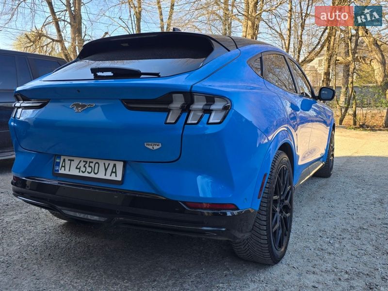 Внедорожник / Кроссовер Ford Mustang Mach-E 2022 в Ивано-Франковске