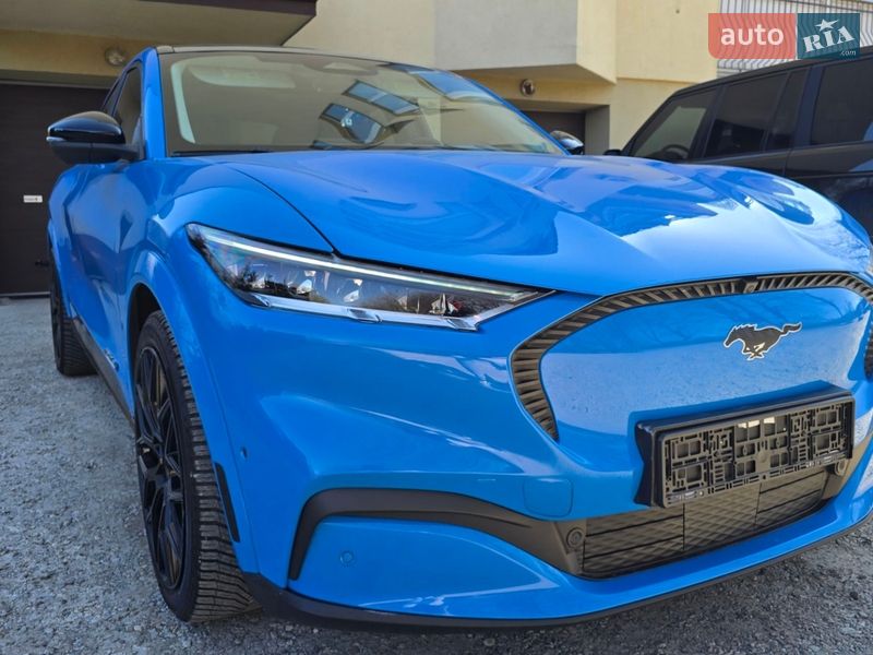 Внедорожник / Кроссовер Ford Mustang Mach-E 2022 в Ивано-Франковске