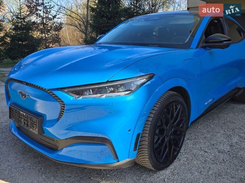 Внедорожник / Кроссовер Ford Mustang Mach-E 2022 в Ивано-Франковске