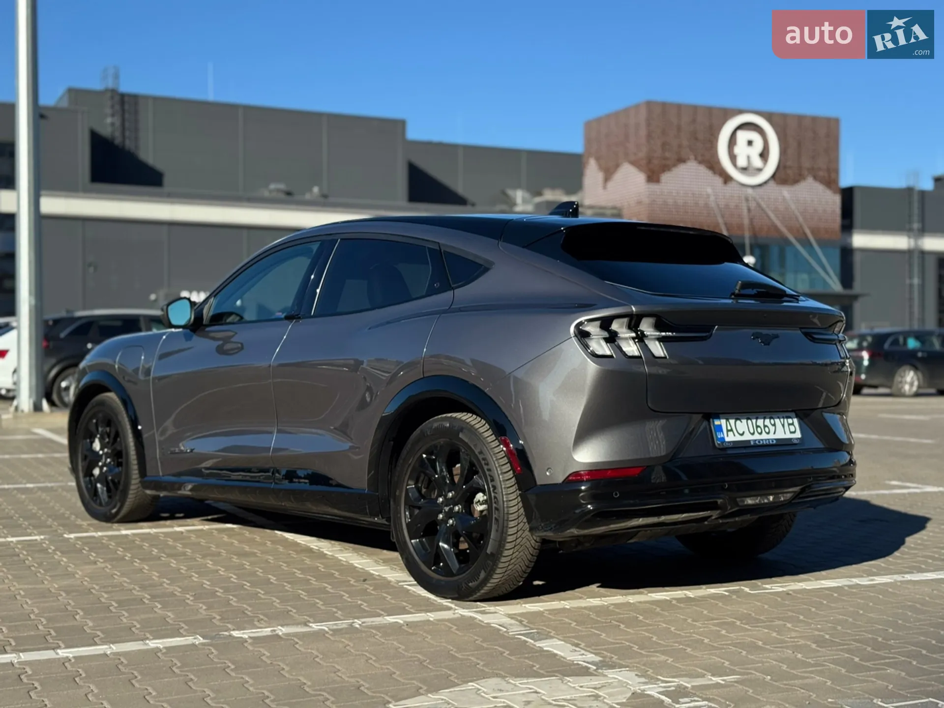 2023 Ford Mustang Mach-E - мініатюра 8