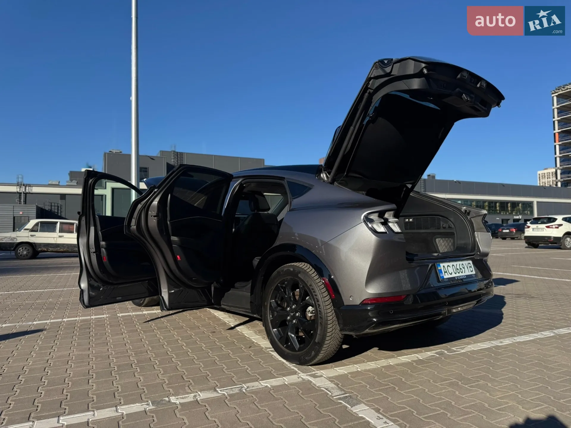 2023 Ford Mustang Mach-E - мініатюра 70