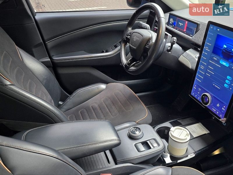 Внедорожник / Кроссовер Ford Mustang Mach-E 2022 в Ивано-Франковске