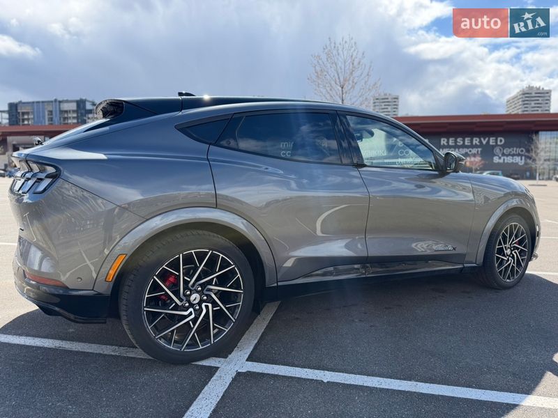 Позашляховик / Кросовер Ford Mustang Mach-E 2023 в Києві фото 6 Позашляховик / Кросовер Ford Mustang Mach-E 2023 в Києві
