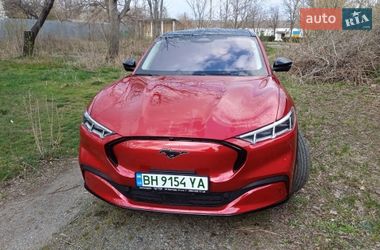 Позашляховик / Кросовер Ford Mustang Mach-E 2021 в Гайвороні