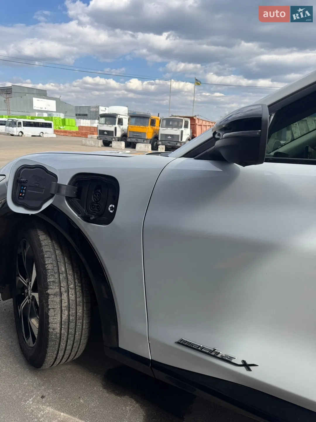 2023 Ford Mustang Mach-E - мініатюра 17
